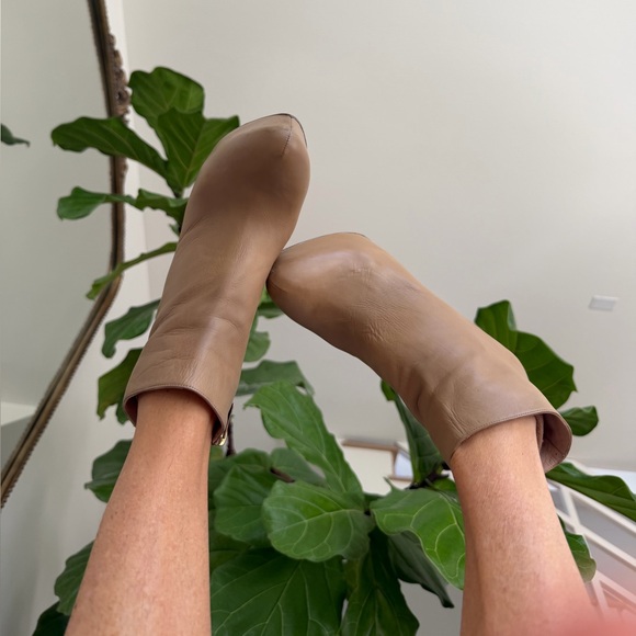 Free People Pura Lopez Light Tan Leather Wedge Booties Super comfortable Sexy ❤️ - Picture 3 of 16